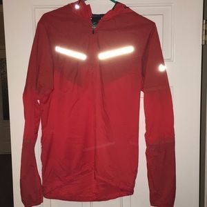Nike light weight water proof running jacket